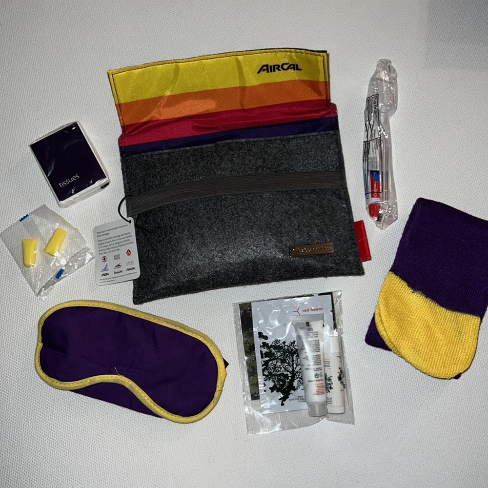 American Airlines x Air Cal Amenity Kit Pouch Bag Case Heritage Retro Grey Yello